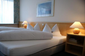 Отель Hotel Herian  Фатерштеттен